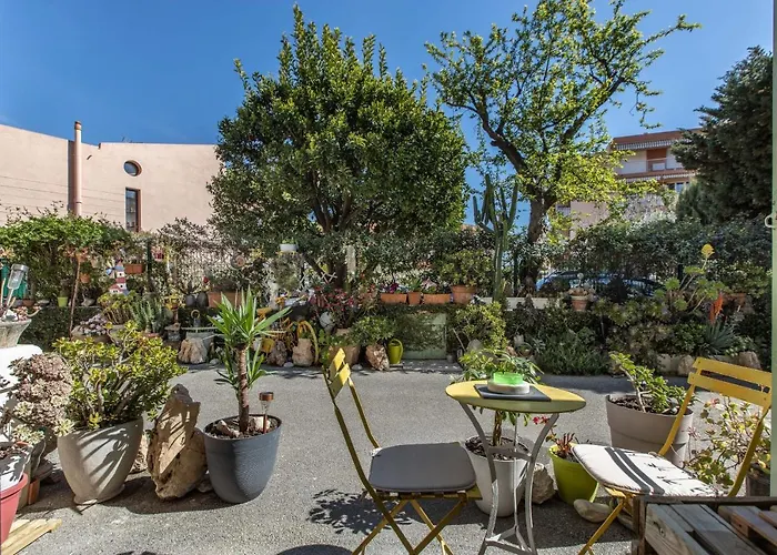 Apartment ,,la Chaumiere D'azur”